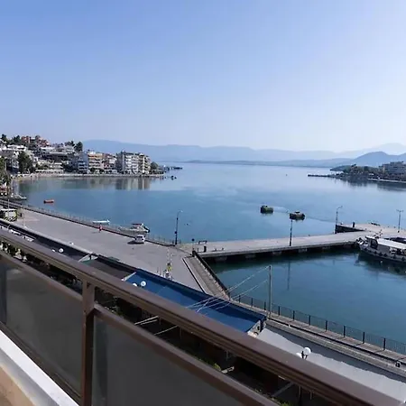 Debbie'S Διαμέρισμα Δίπλα Στο Νερό ! Chalkís Exterior foto