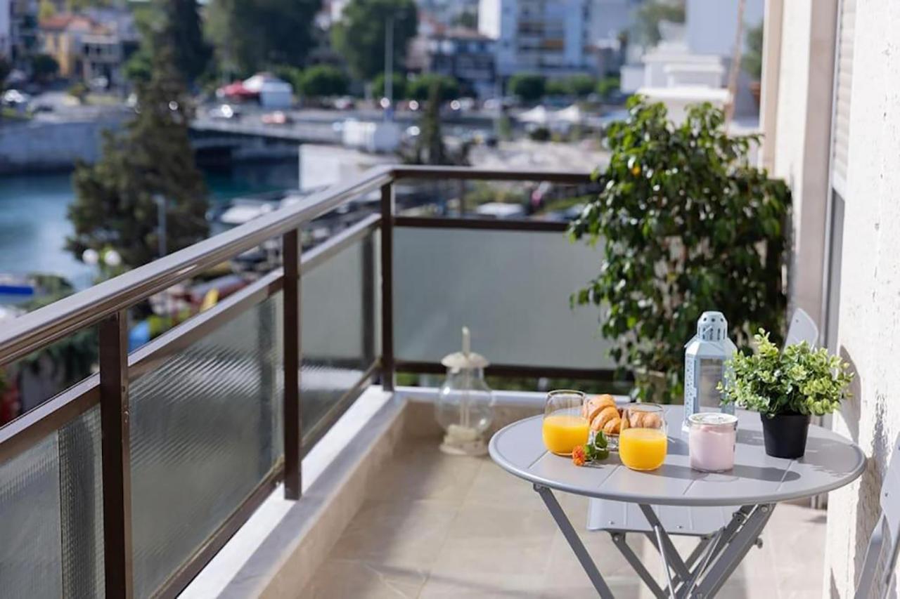 Debbie's δίπλα στο νερό ! Apartment *