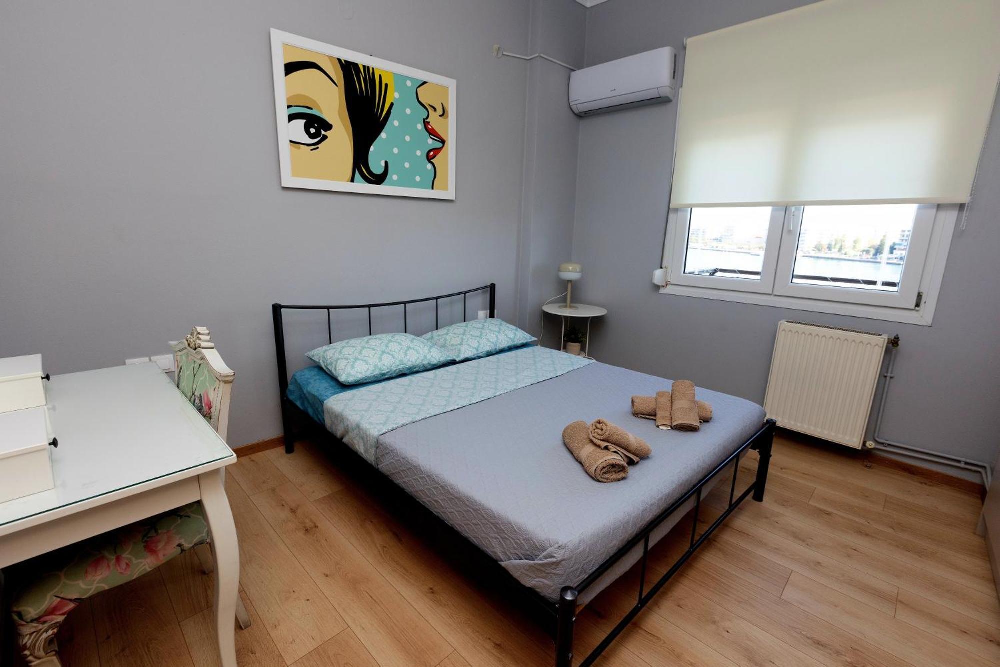 Debbie's δίπλα στο νερό ! Apartment Chalkida