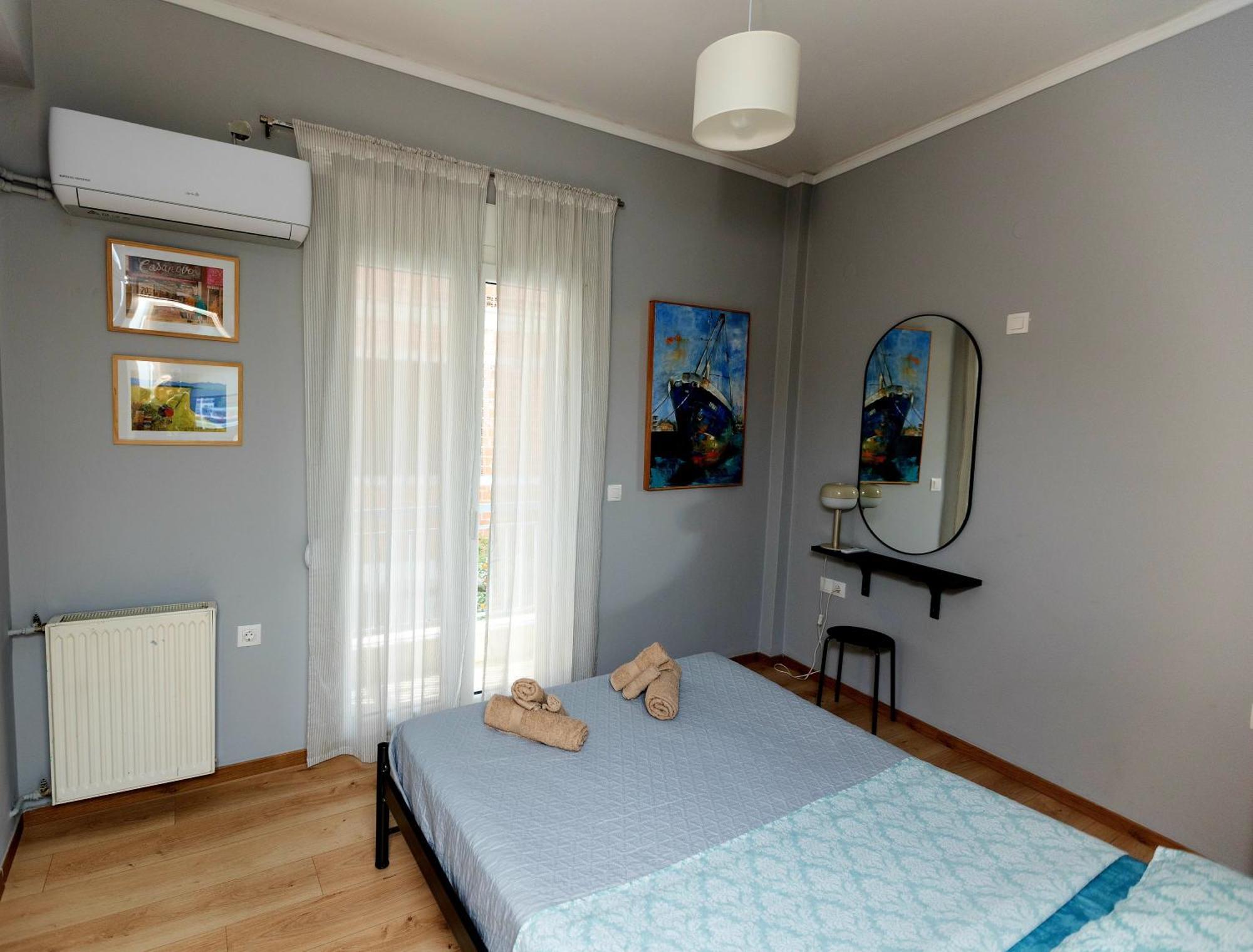 Debbie's δίπλα στο νερό ! Apartment